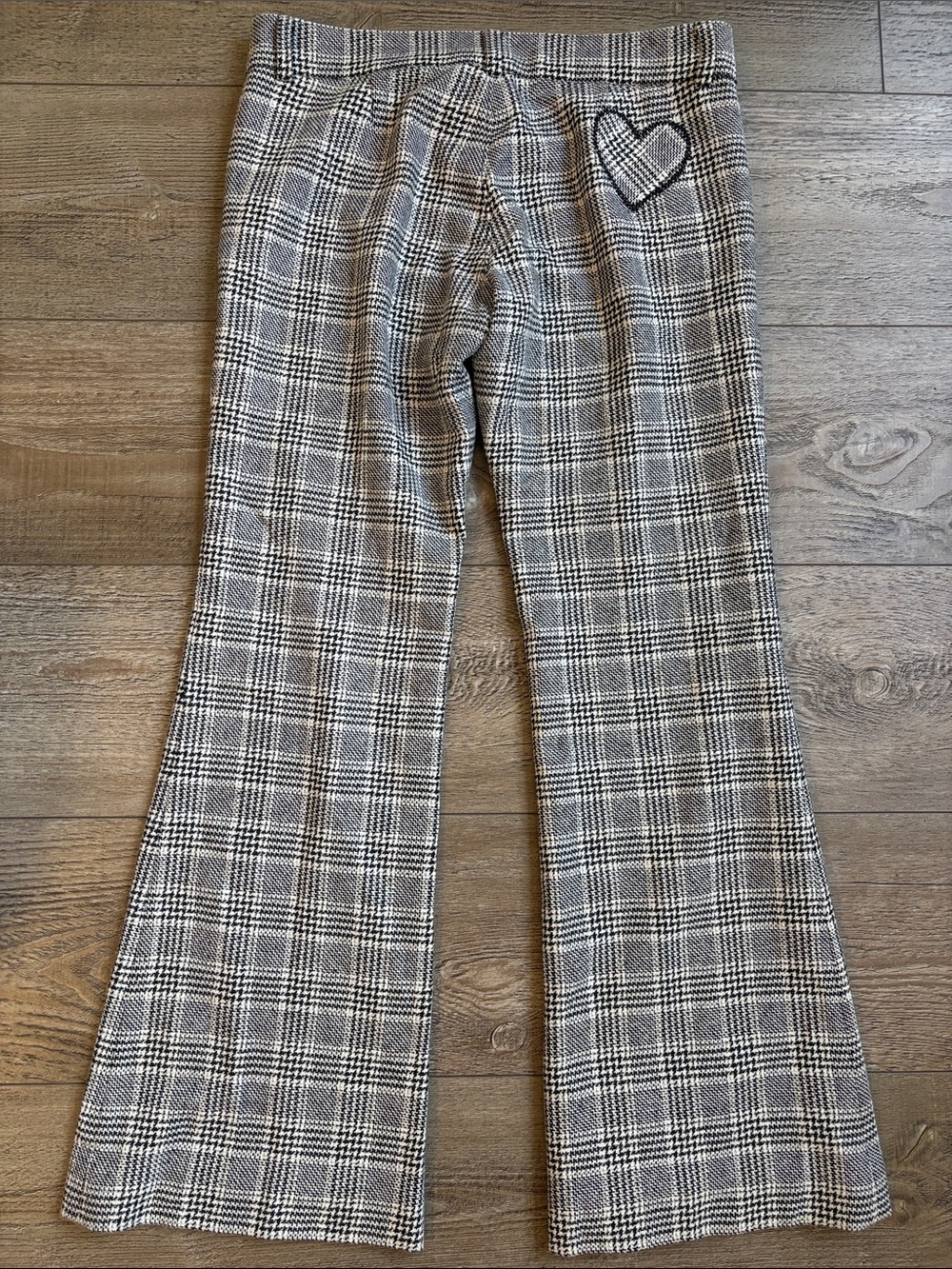 Y2K Juicy Couture Black & White Houndstooth Wool Flare Pants w Heart Back Pocket
